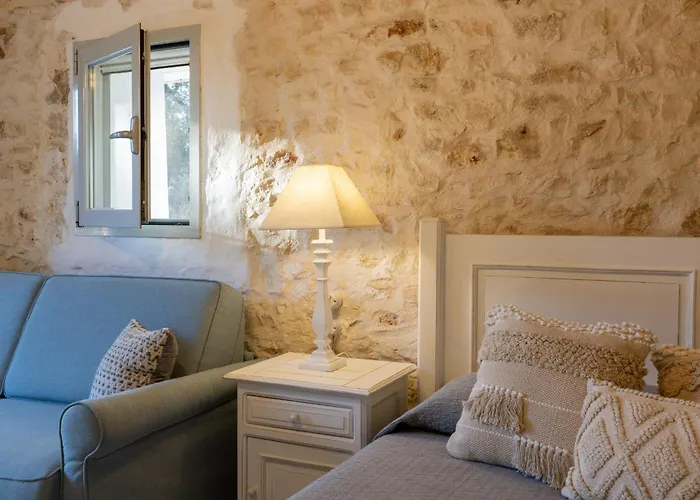 Trulli Margherita, intera struttura per il tuo relax